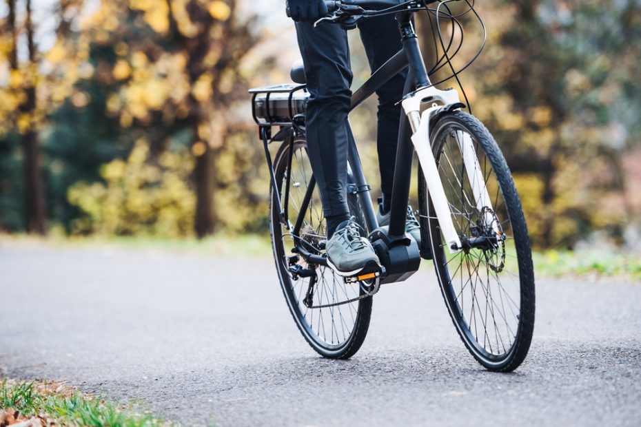 Can you turn electric bikes on and off?
